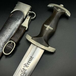 SS Dagger M33 by Klaas with hanger