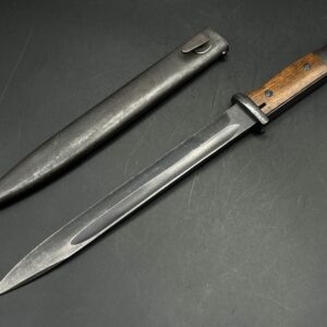 Bayonet model 1884/1898 for the Mauser rifle model 1898. 1944 – cof 44. [Carl Eickhorn]. Unsharpened blade. Matching numbers.