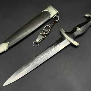 SS Dagger, Model 1933. (with the Röhm dedication ground off). [Richard Albrecht Herder].